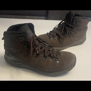 Danner Mountain 600 Java Bossa Nova 36233 Boots Mens 10.5 D Brown Suede Leather